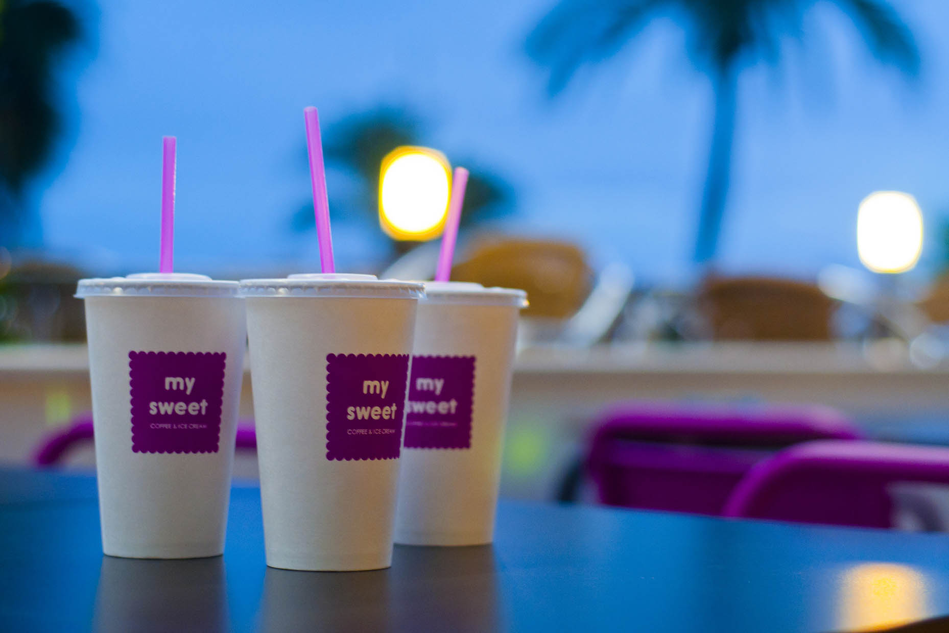 Interiorismo y branding para cafetería, aplicación de l marca