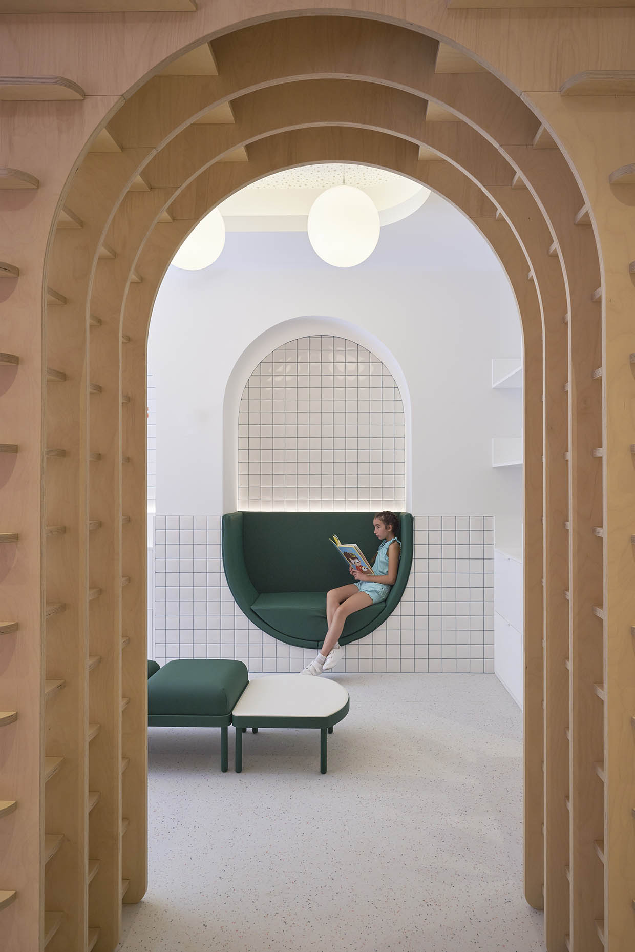 Interiorismo y branding clínica odontopediatría