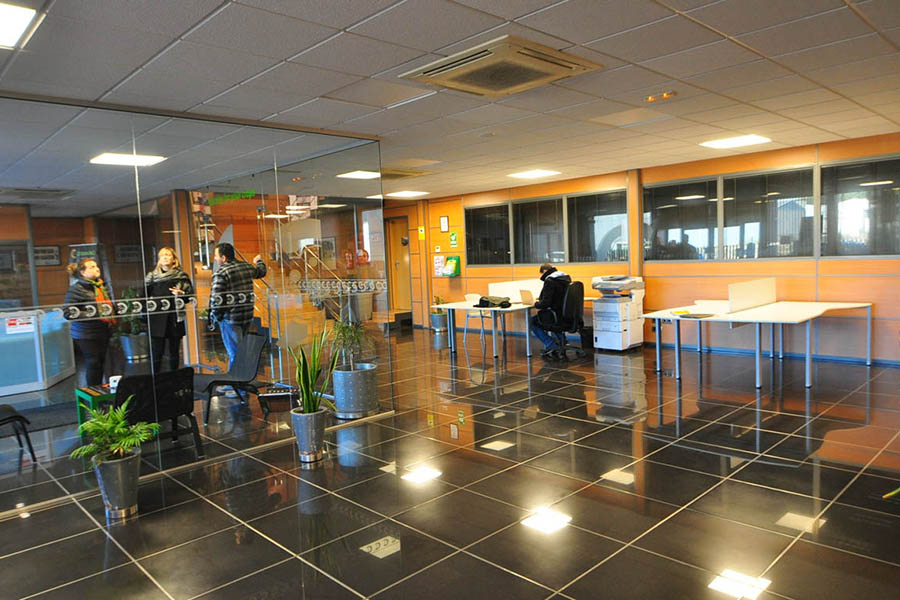 Especialistas en diseño oficinas. Diseño de clínicas, diseño restaurantes,  interiorismo comercial. Proyectos globales de diseño interior e interiorismo, comunicación y diseño de marca.
Interiorismo Castellon. Interiorismo Valencia