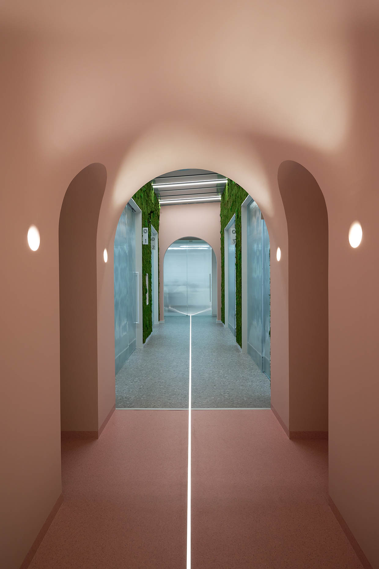 Especialistas en diseño de clínicas dentales y clínicas médicas.
Proyectos globales de diseño interior e interiorismo, comunicación y diseño de marca.
Interiorismo Valencia.