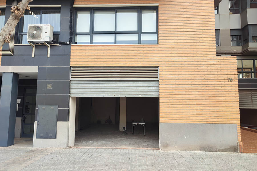Fachada previa a la reforma de la clínica dental